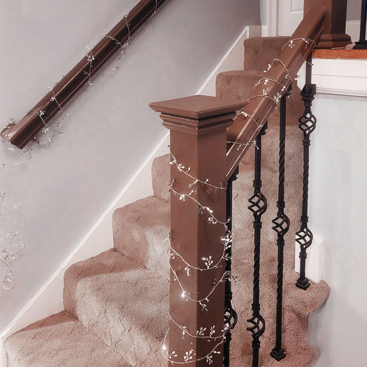 Chanukah - Decor, Wire Garland With Silver Dreidels